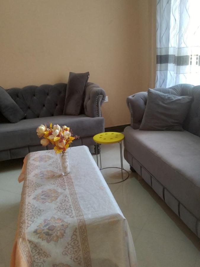 B-More Comfort Stay Boma la Ngombe Luaran gambar
