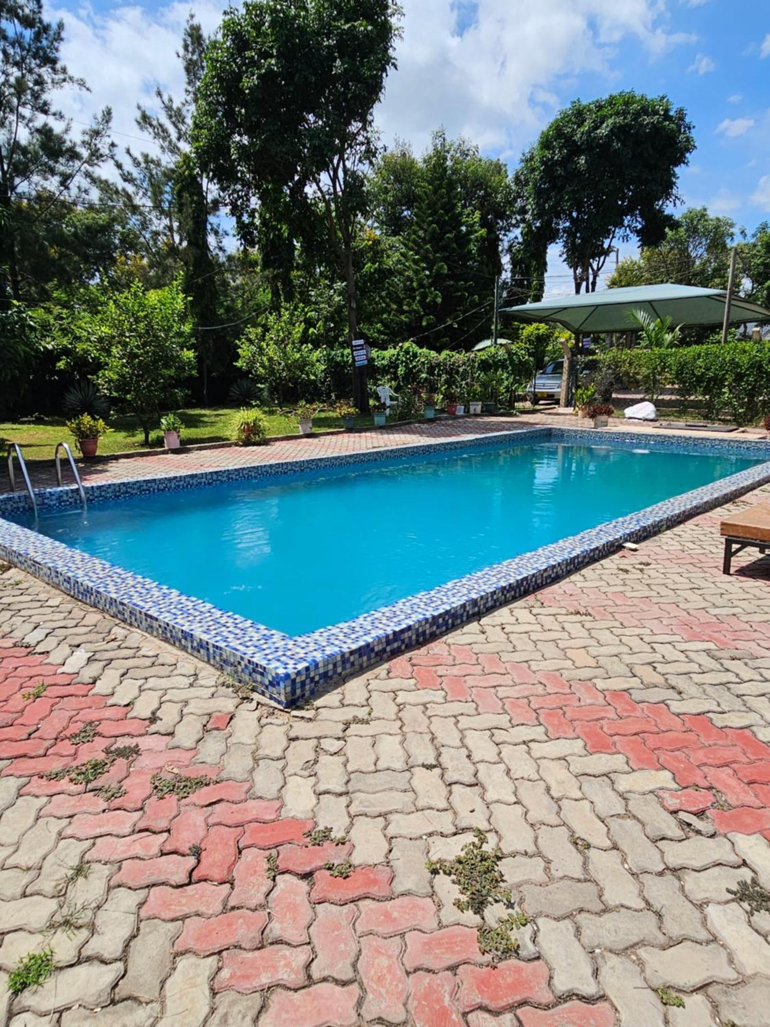 B-More Comfort Stay Boma la Ngombe Luaran gambar