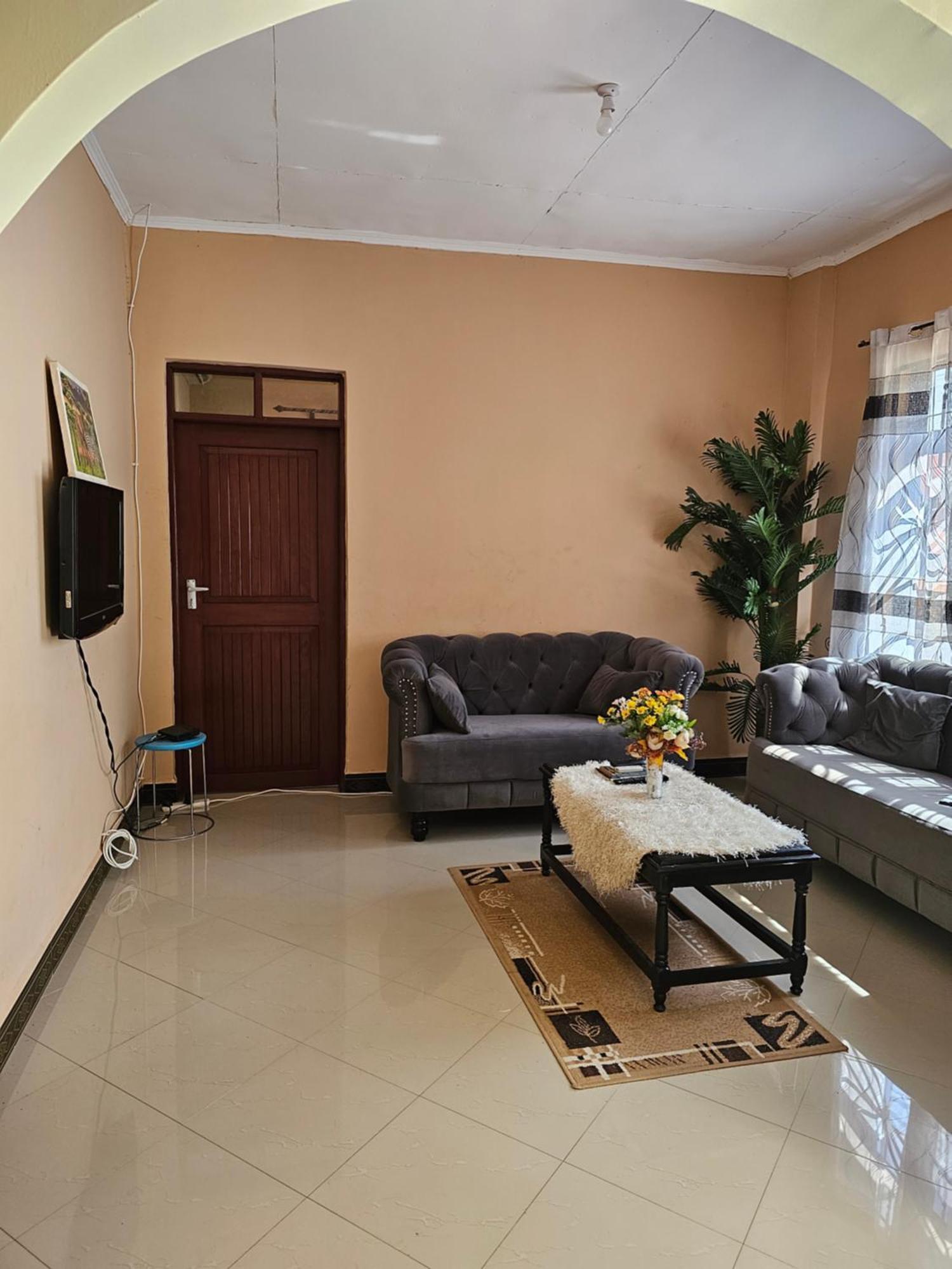 B-More Comfort Stay Boma la Ngombe Luaran gambar