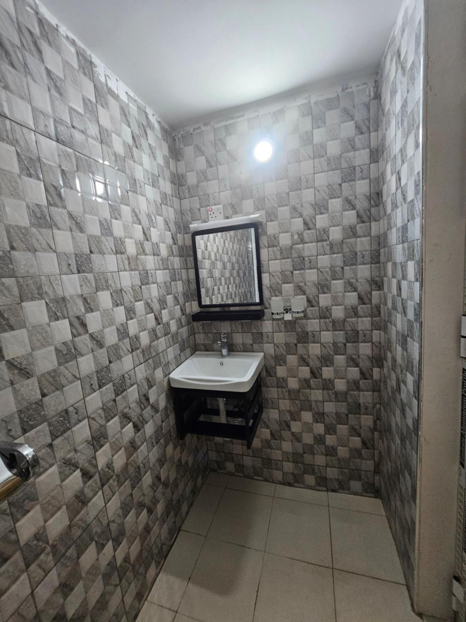 B-More Comfort Stay Boma la Ngombe Luaran gambar